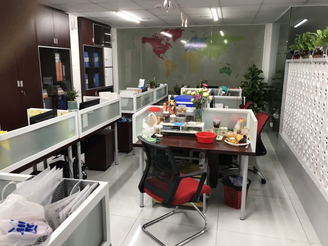 LUCKY RAINBOW GROUP | LUCKY RAINBOW OFFICE