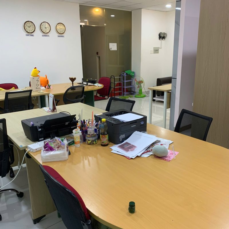 LUCKY RAINBOW GROUP | LUCKY RAINBOW OFFICE